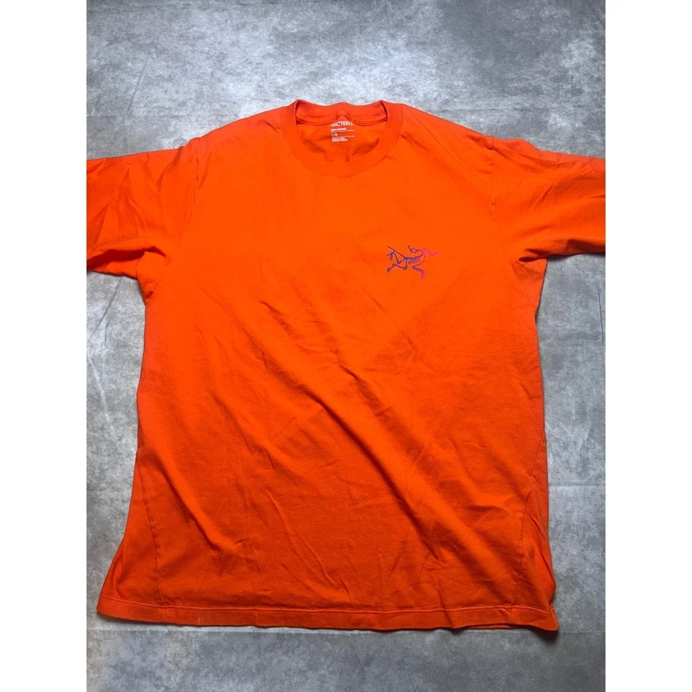 Arc'teryx T-Shirt Mens Large Orange Graphic Logo Short Sleeve Cotton Tee